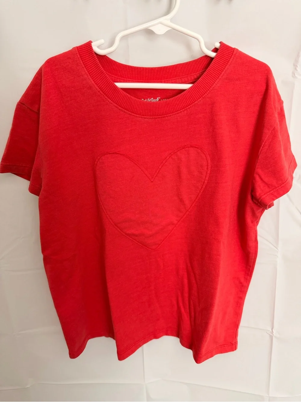 Cat & Jack Red Short Sleeve Tee with Heart Applique